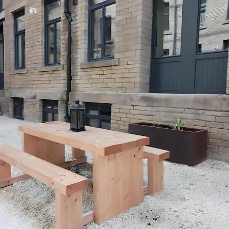 Bliss Contractor Apartments- Sleeps 6 Bradford  Esterno foto