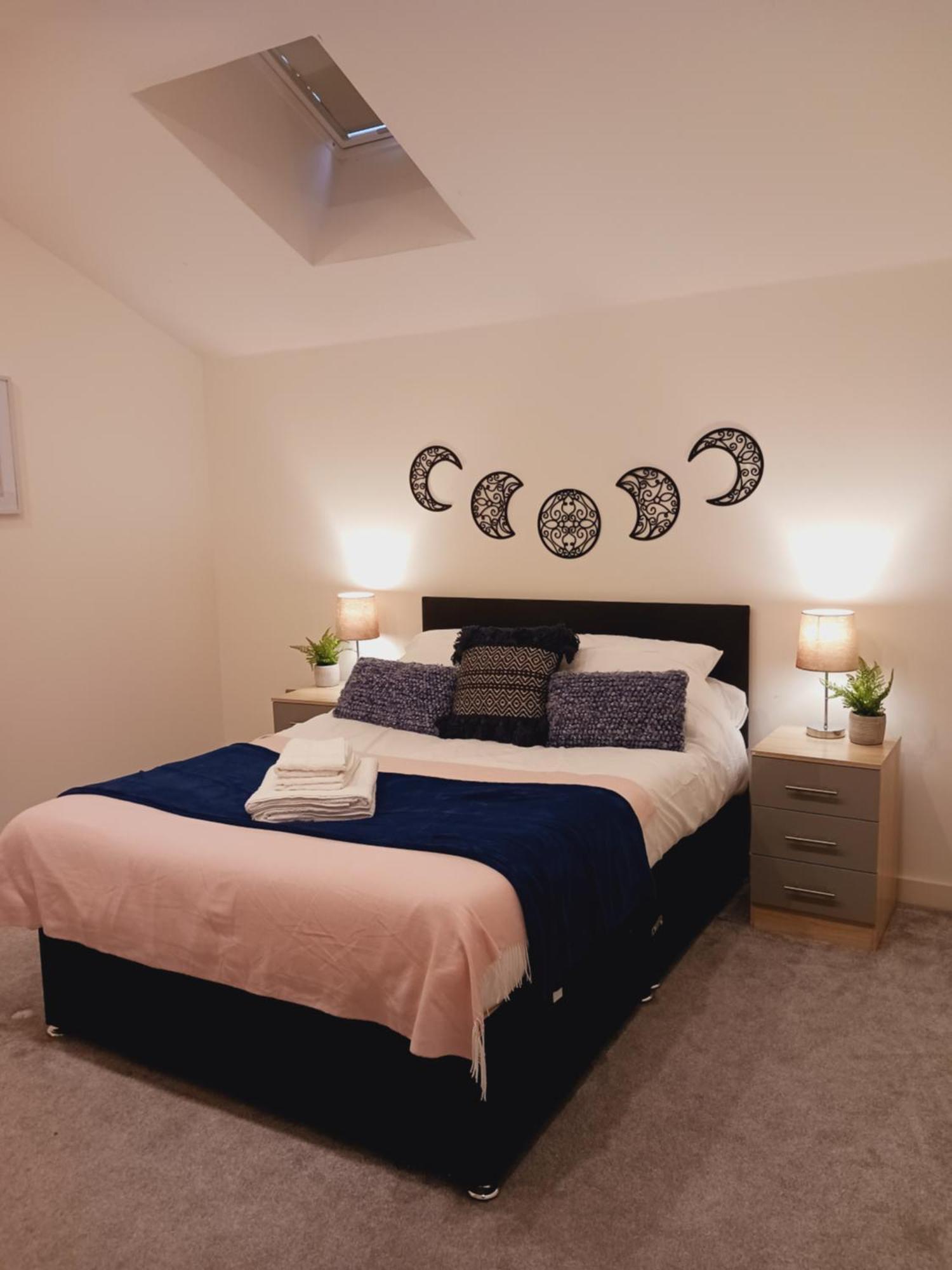 Bliss Contractor Apartments- Sleeps 6